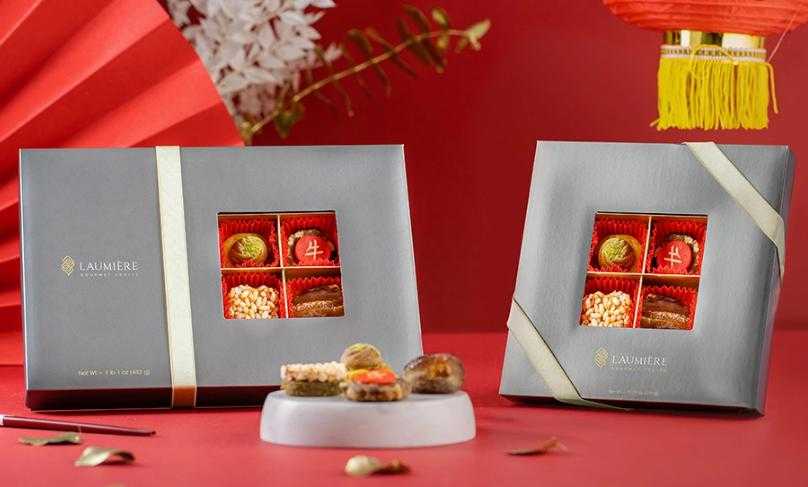 Make a statement with luxury gift sets for the holiday season. Perfect gift sets for any occasion. |